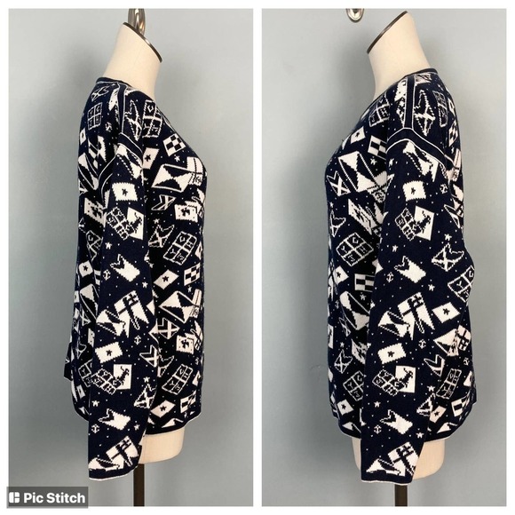 REVERSIBLE Navy Ivory Nautical Theme Knit Sweater Women's Measures Like a Medium - Picture 3 of 12